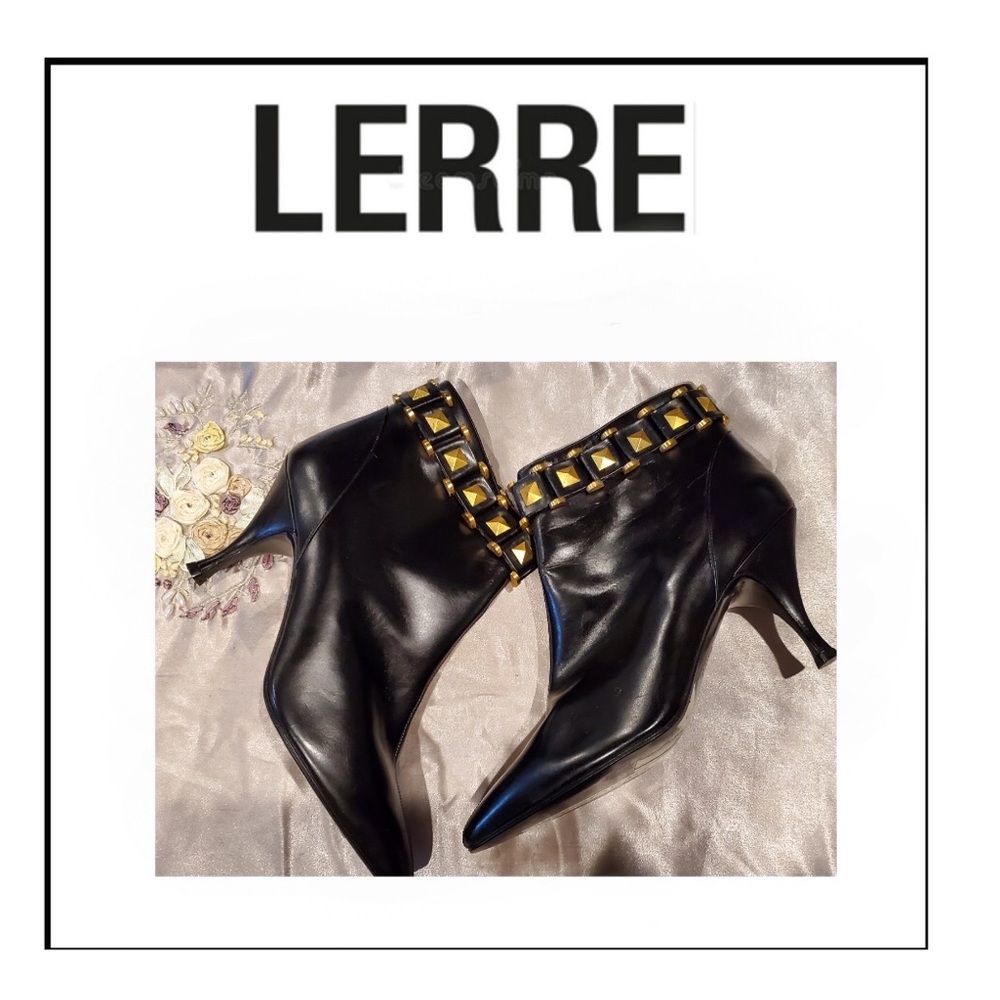 NWT Vintage  alerted of Italy black & gold ankle boots 37/7